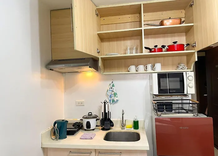 Affordable Near Bgc, Venice Mall #rt33006 Apartment