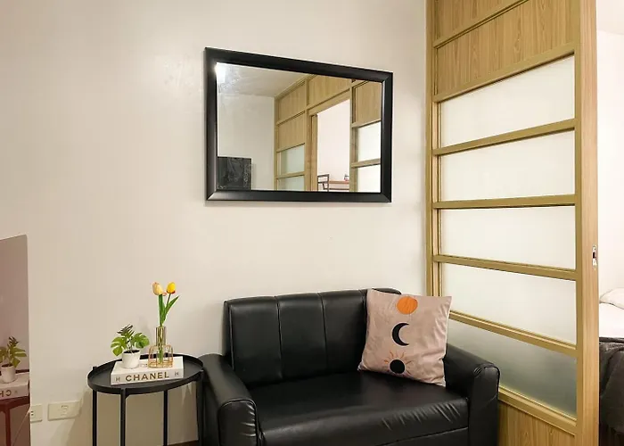 Affordable Near Bgc, Venice Mall #rt33006 Apartment *