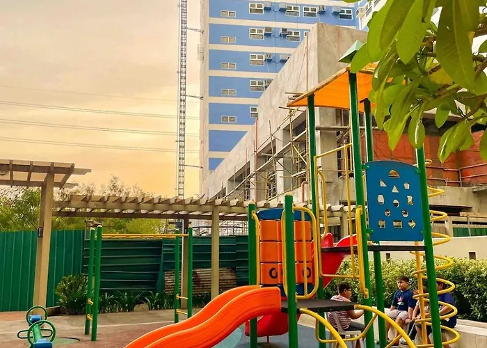 Affordable Near Bgc, Venice Mall #rt33006 Apartment