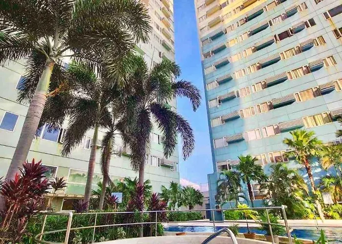 Affordable Near Bgc, Venice Mall #rt33006 Manila